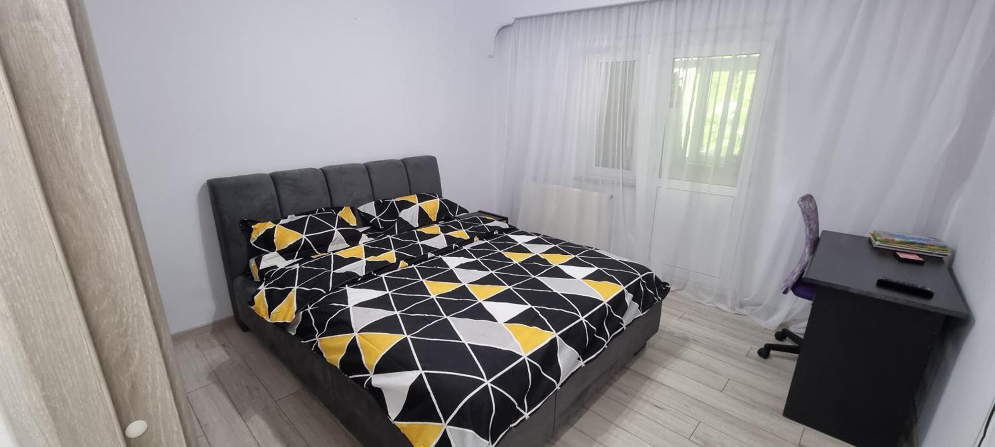 Ilona Apartament 3 Camere Râmnicu Vâlcea Kültér fotó
